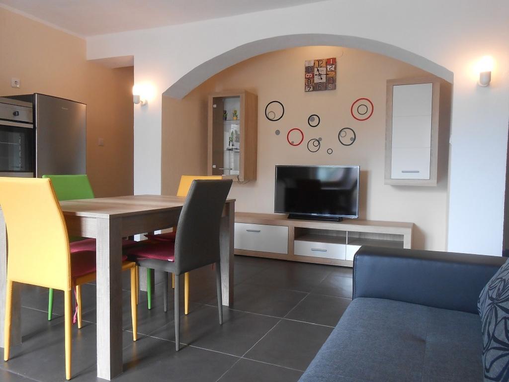 Apartments Pavelic Novi Vinodolski Zimmer foto